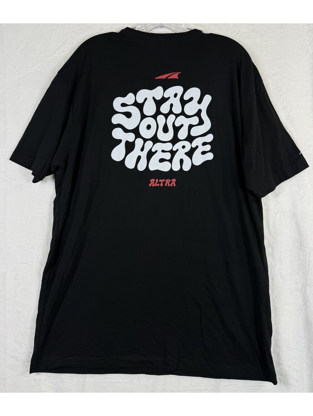 Altra Running T Shirt Mens XL Black Short Sleeve Stay Out There Crew Neck Tee